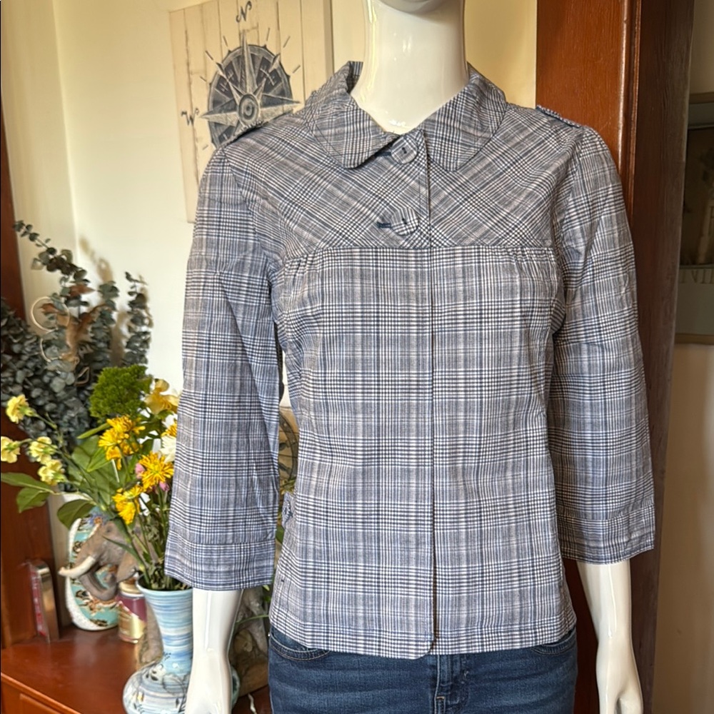 Northern Reflections Gray Plaid Button-Front Blouse